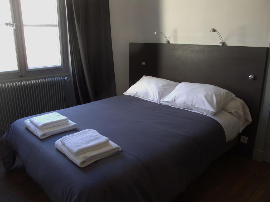 Chambres D'Hotes L'Epicurium Le Puy-en-Velay Zimmer foto